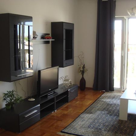 Apartments Jelicic Selce Eksteriør billede